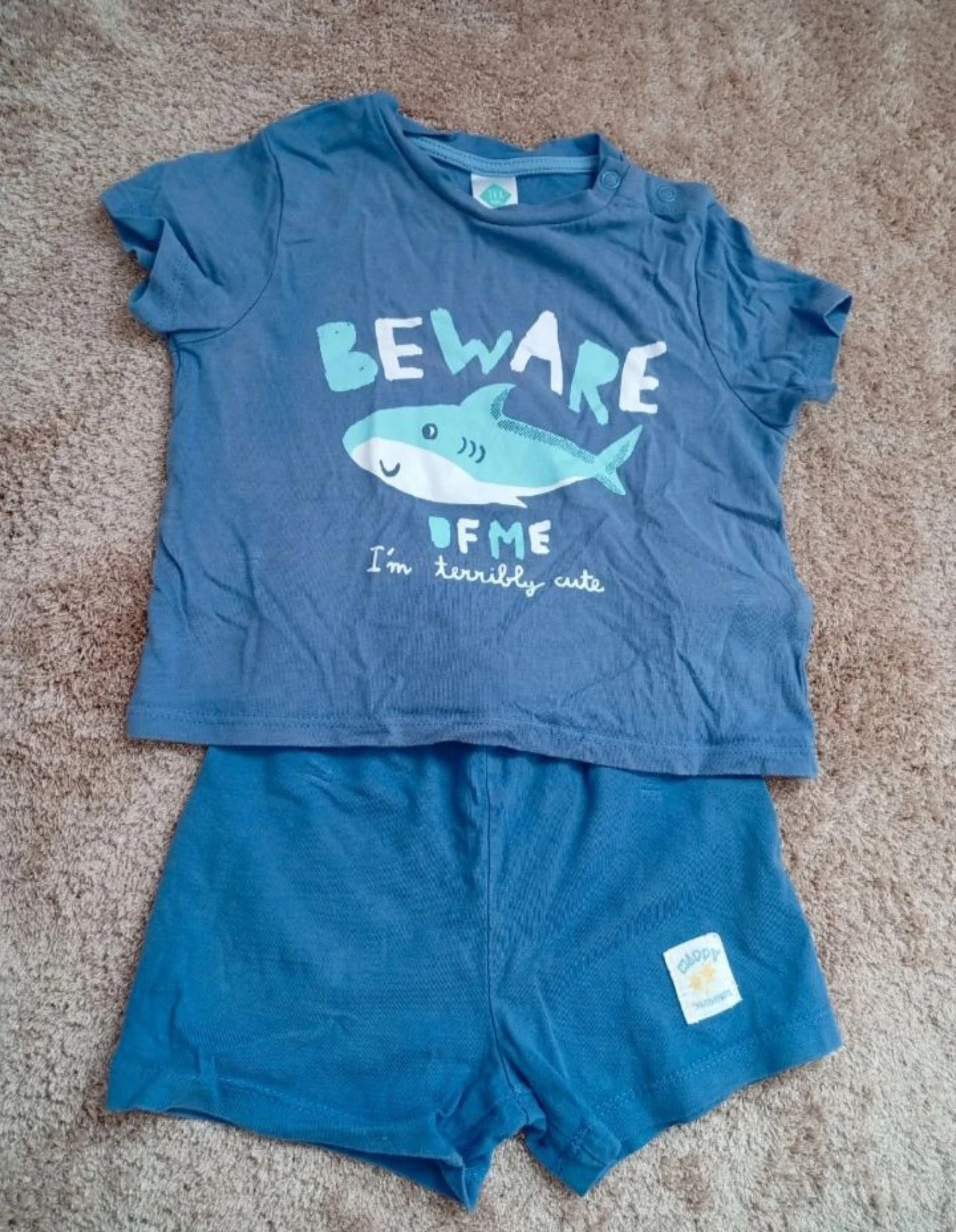 Tex Shark Set | Size 12 months – photo 2